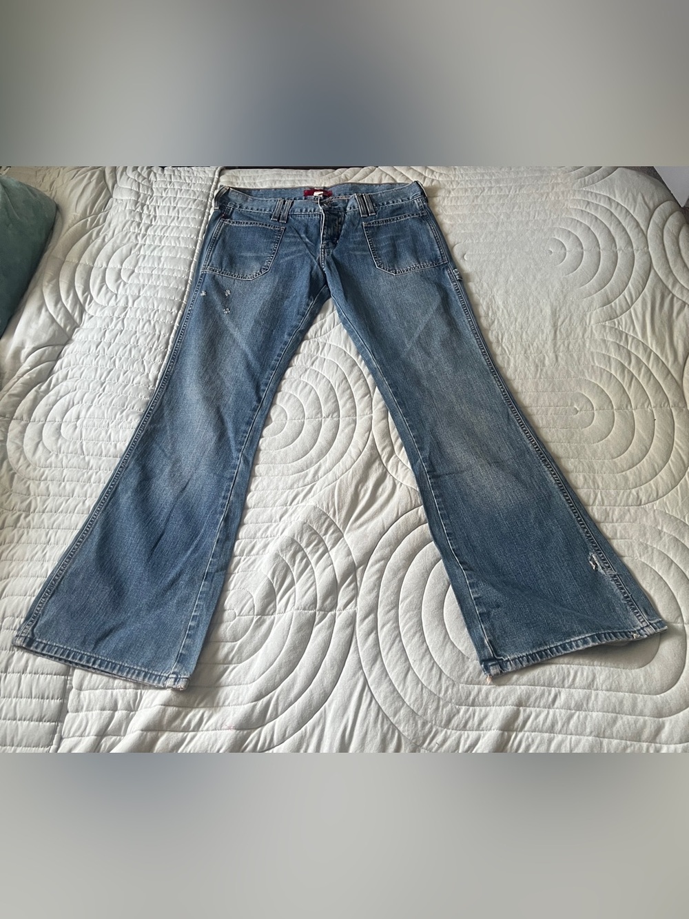 Vintage Y2K Hollister Medium Wash Blue Flare Jeans - Women's Wide Leg